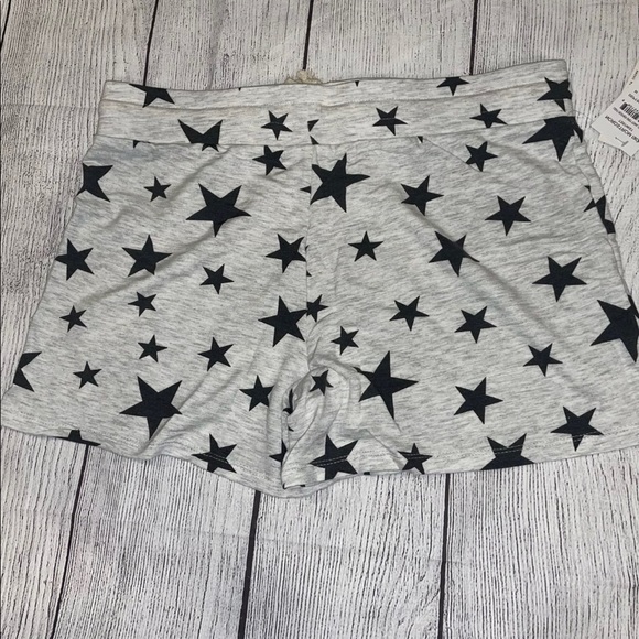 NWT Theo and Spence tonal star print lounge shorts - Picture 2 of 5